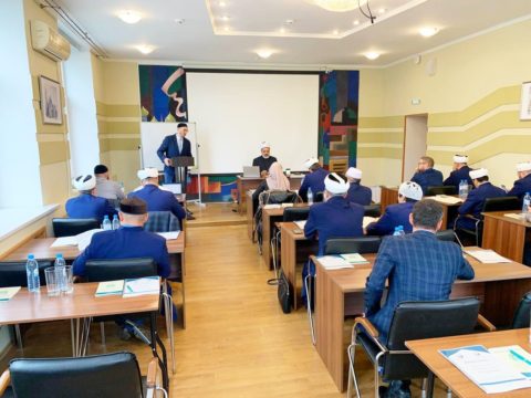 В Москве проходит очередное заседание Совета улемов ДУМ РФ