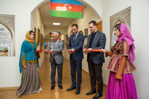 В КЦ «Дар» состоялось открытие выставки Азербайджанской Республики